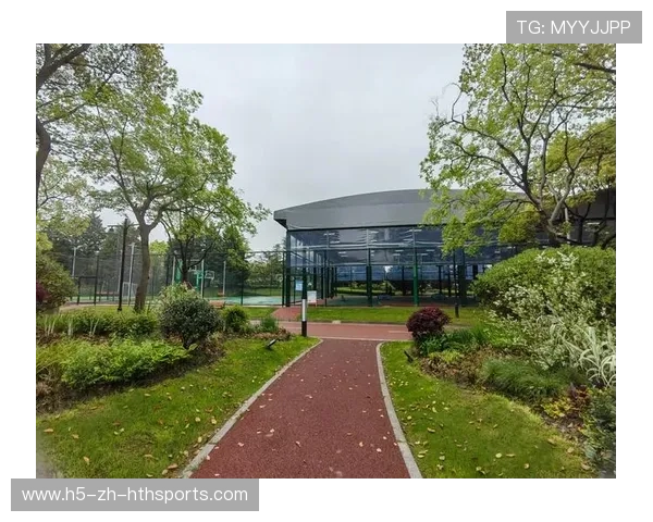 【超智能球场】未来场馆或配备全方位监测与互动系统，智能化篮球场